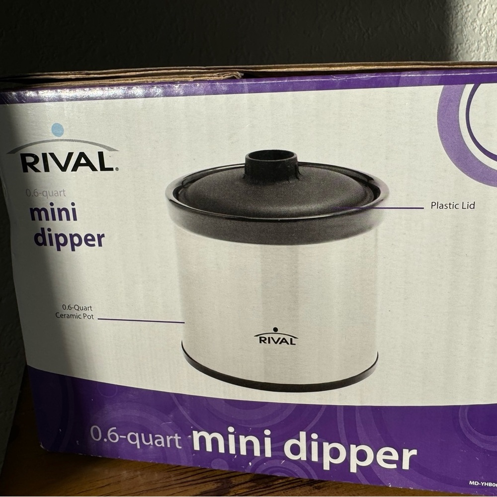 NWT Rival Mini Dipper 0.6 quart - Picture 10 of 11
